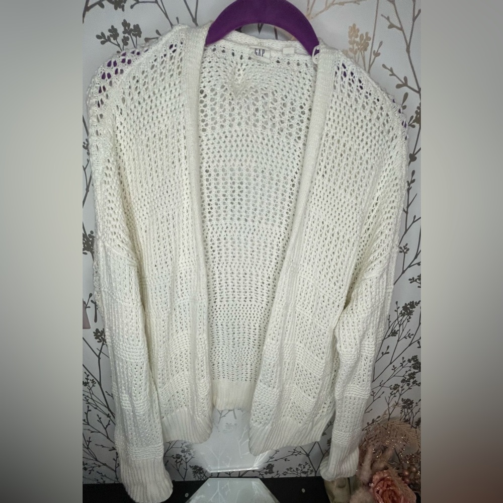 GAP, white sweater, size XL